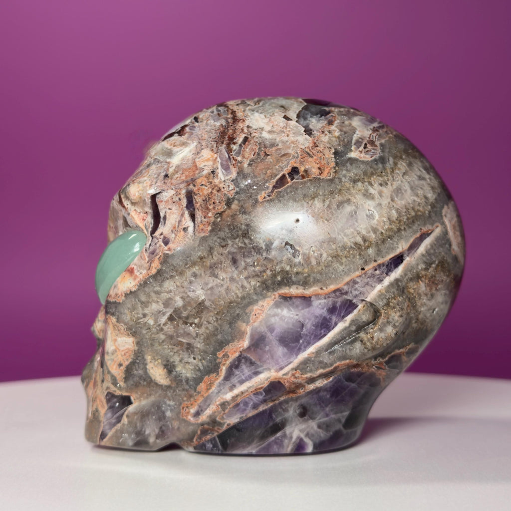 Amethyst Agate Alien Skull with Green Aventurine Eyes Crystal Carving