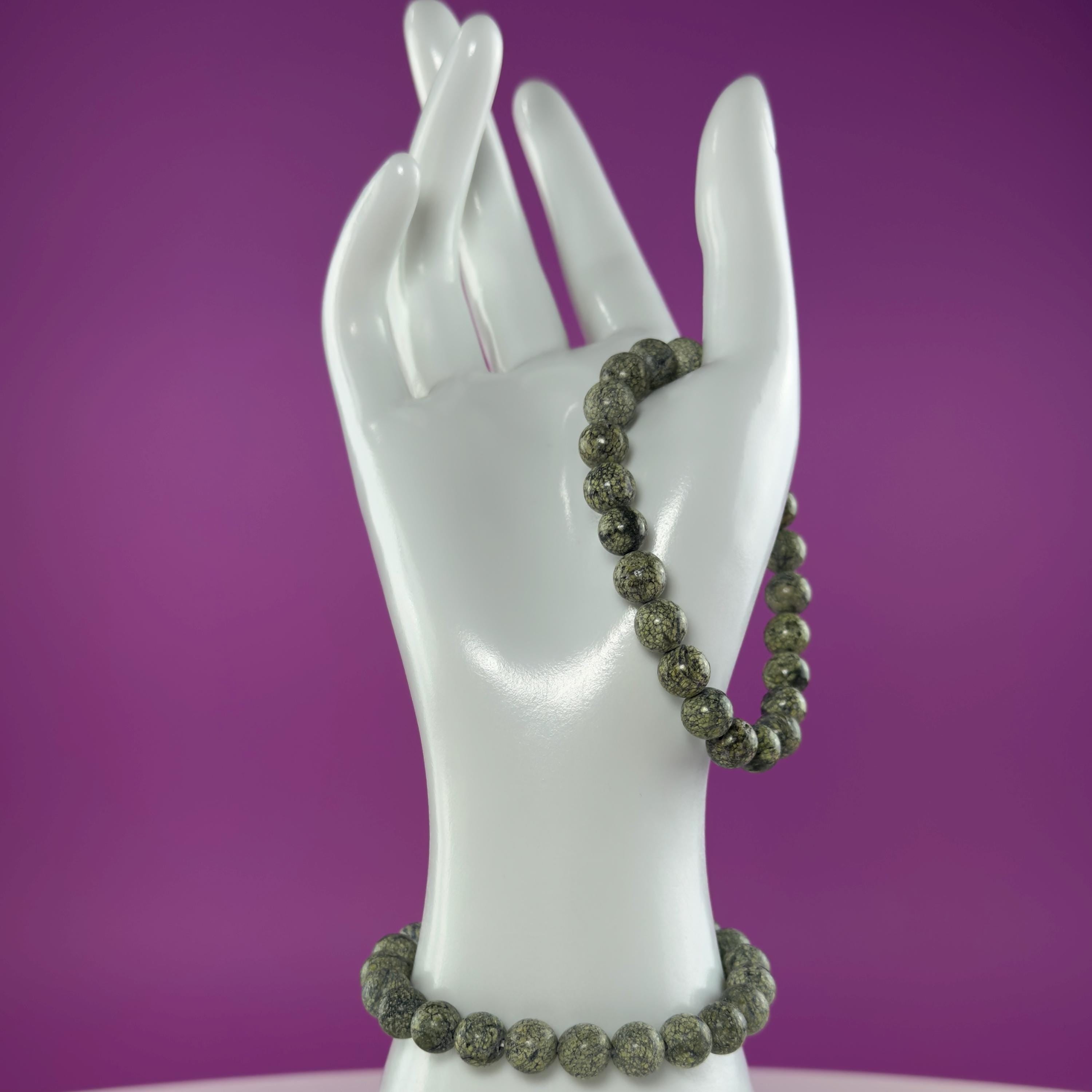 Natural Epidote 8mm Bracelet – Green Crystal Stretch Bracelet