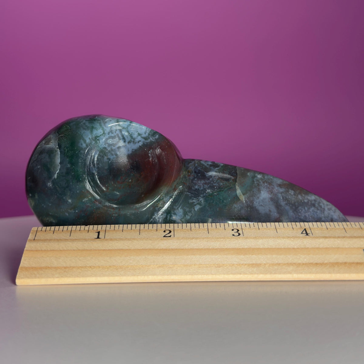 Moss Agate Raven Skull Carving – 358g