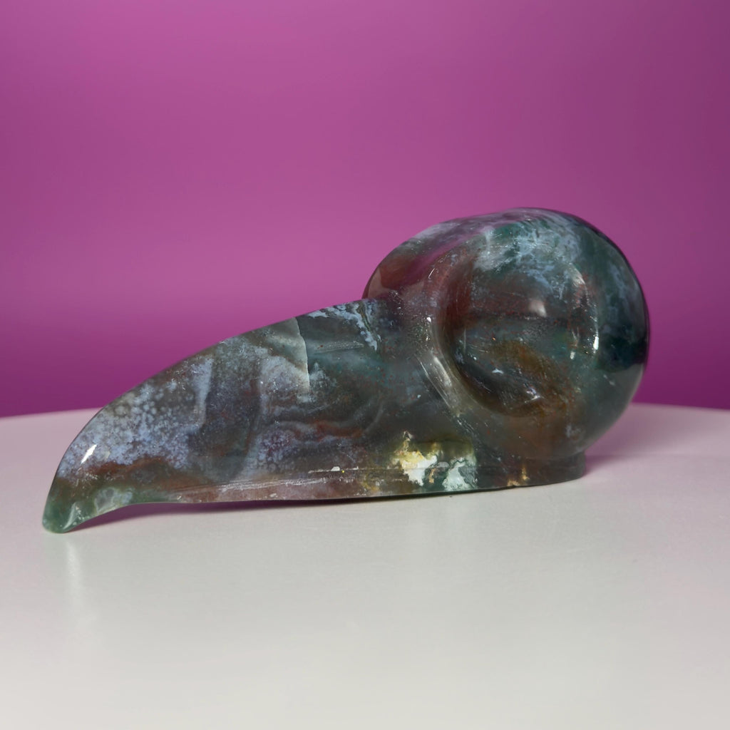 Moss Agate Raven Skull Carving – 358g
