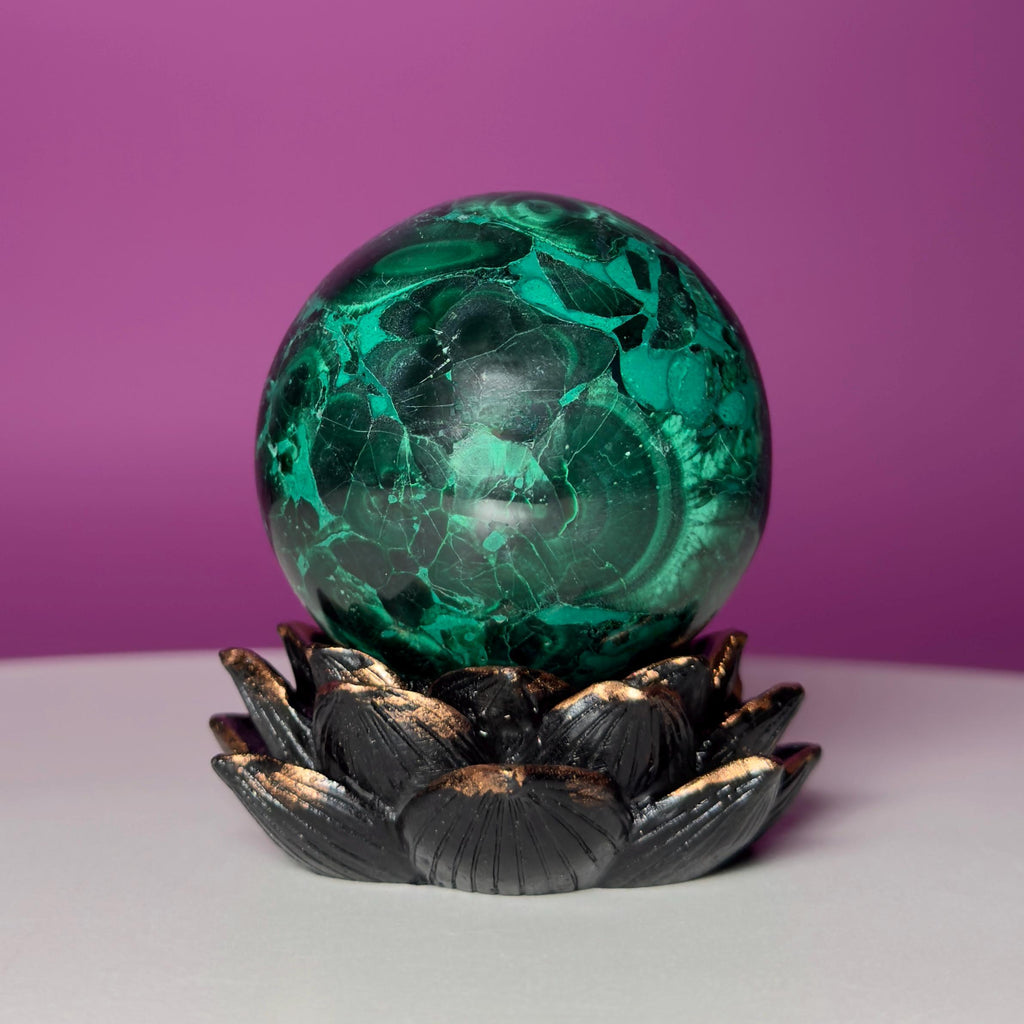 Malachite Sphere on Lotus Flower Stand – 248g