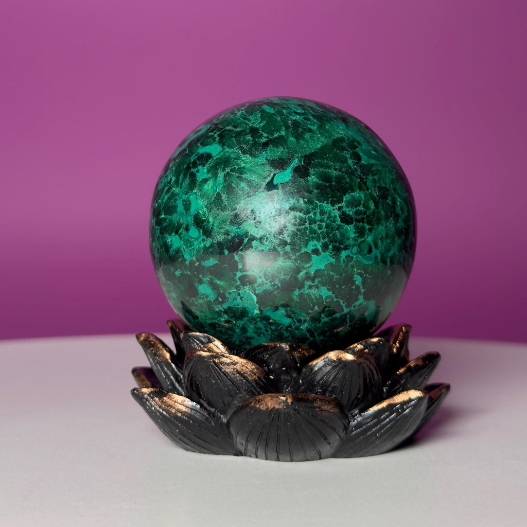 Malachite Sphere on Lotus Flower Stand – 248g