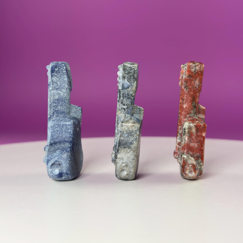 Mini Crystal Guitar Carvings – Choose Your Stone
