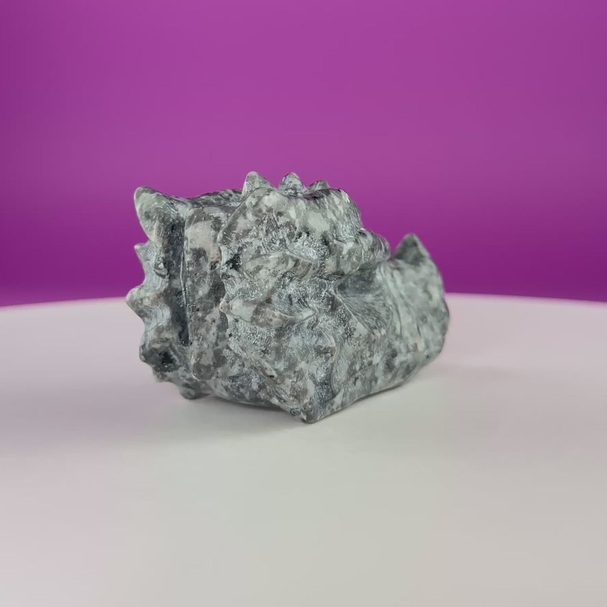 Yooperlite Dragon Skull Carving | UV Reactive Crystal | 138g