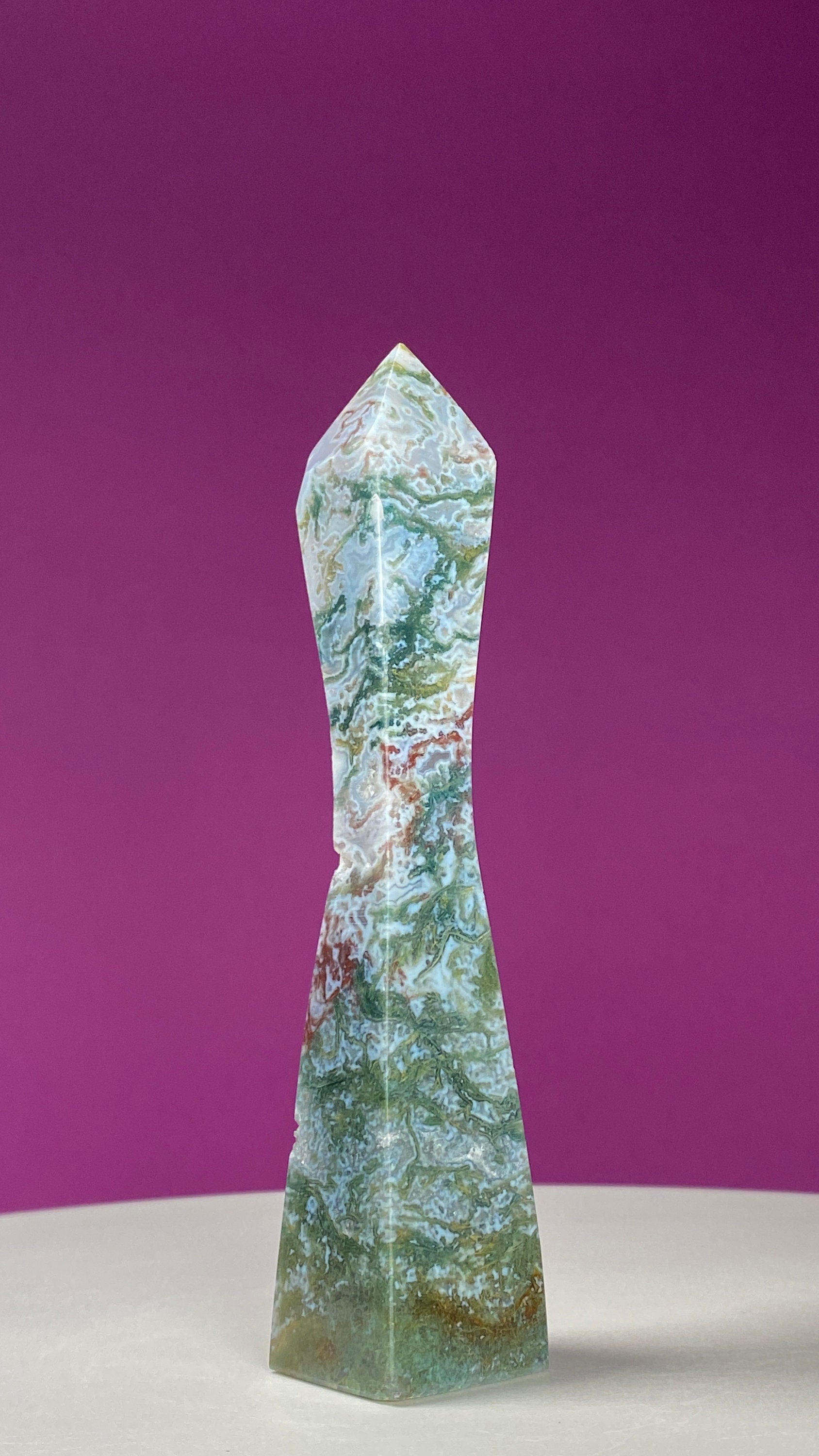 Moss Agate Tower, 152 g