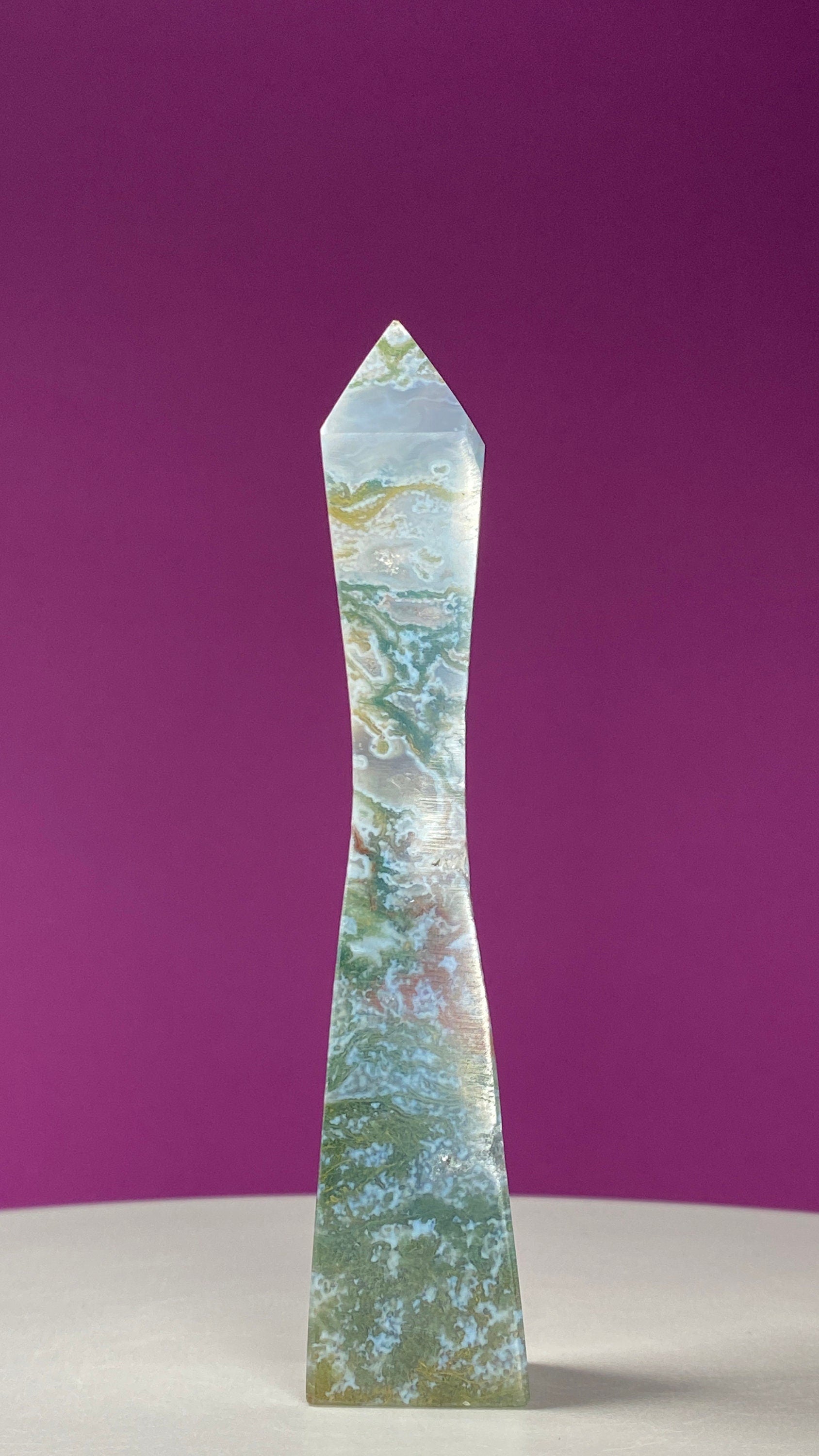 Moss Agate Tower, 152 g
